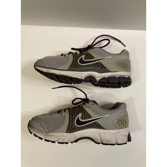 Nike  Zoom Vomero 6 Womens Running Shoe Size 8.5 Gray Purple Athletic Sneaker - Picture 3 of 11